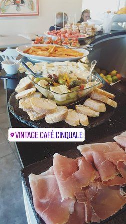 Vintage Cafe