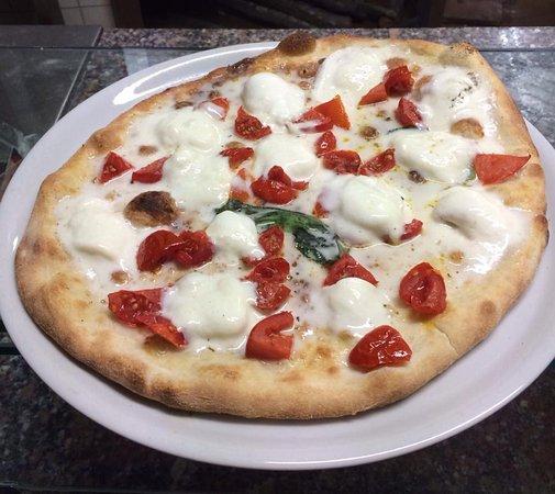 Bar Pizzeria Da Maurinos