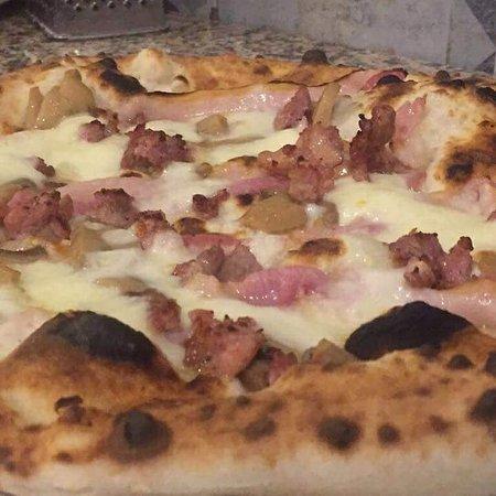 I Partenopei Pomodoro e Basilico