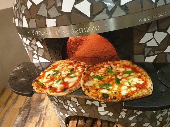 Pizzeria e Trattoria O' Scugnizzo