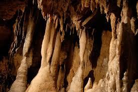 Grottes de Equi Terme