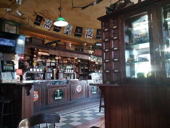 Aran Island Irish Pub