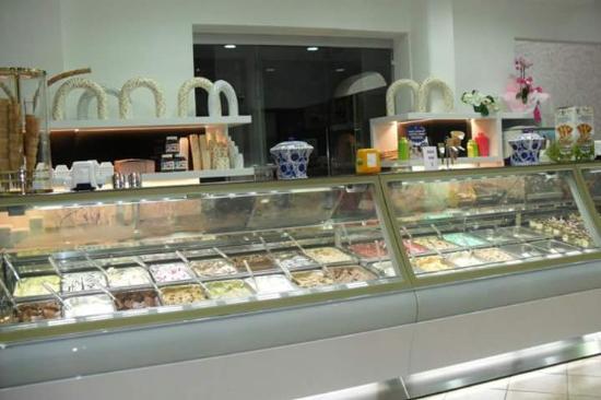 Gelateria Ghibli 1