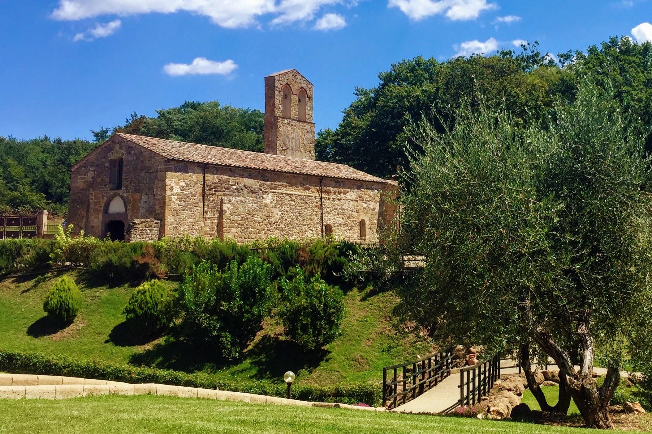 Pieve di Santa Maria dell'Aquila