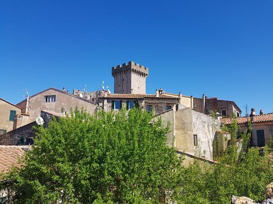 Castello Di Capalbio