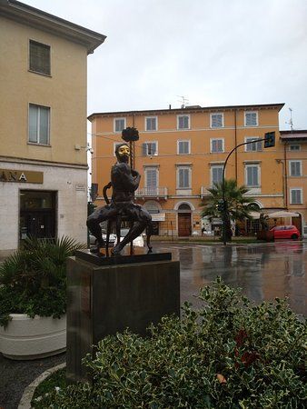Statua in Bronzo di Arlecchino