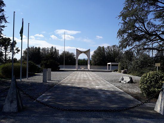 cimetière militaire brésilien de Pistoia